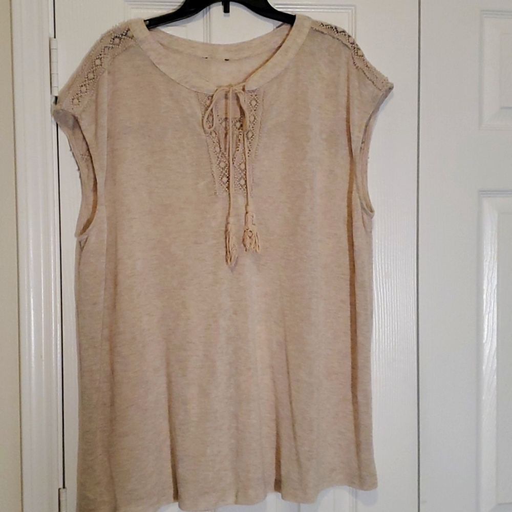 Flowy Cream blouse